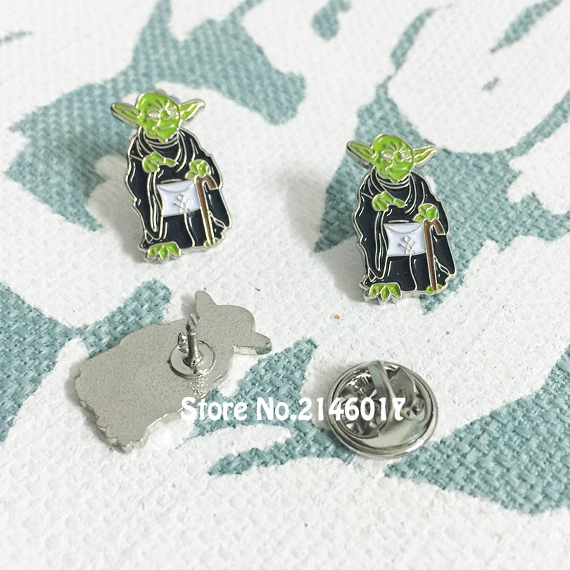 Set of 2 Masonic Star Wars Yoda with Apron Funny Lapel Pins